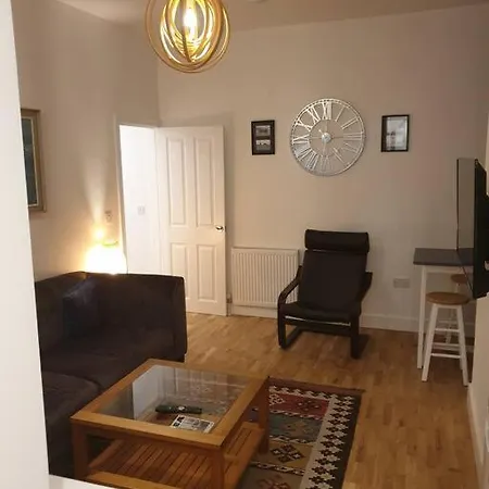 Stylish Ground Floor 2 Bedroomed Apartment. * Barrow-in-Furness