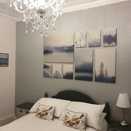 Stylish Ground Floor 2 Bedroomed Apartment. アパート バロー・イン・ファーネス